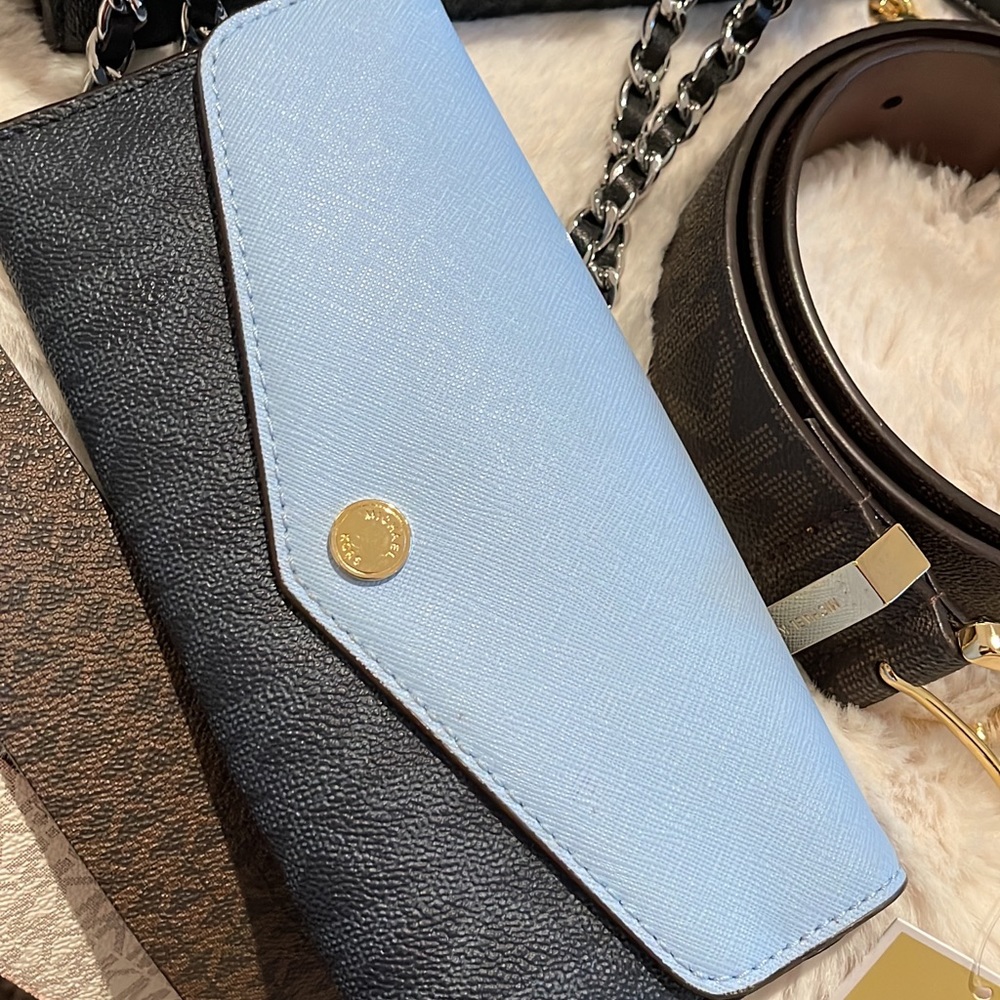 Michael kors large wallet